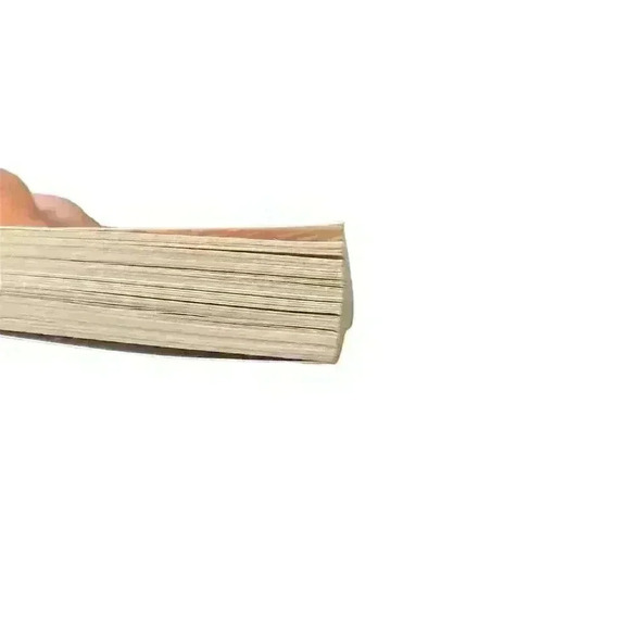 LORD OF THE FLIES paperback - Picture 4 of 4